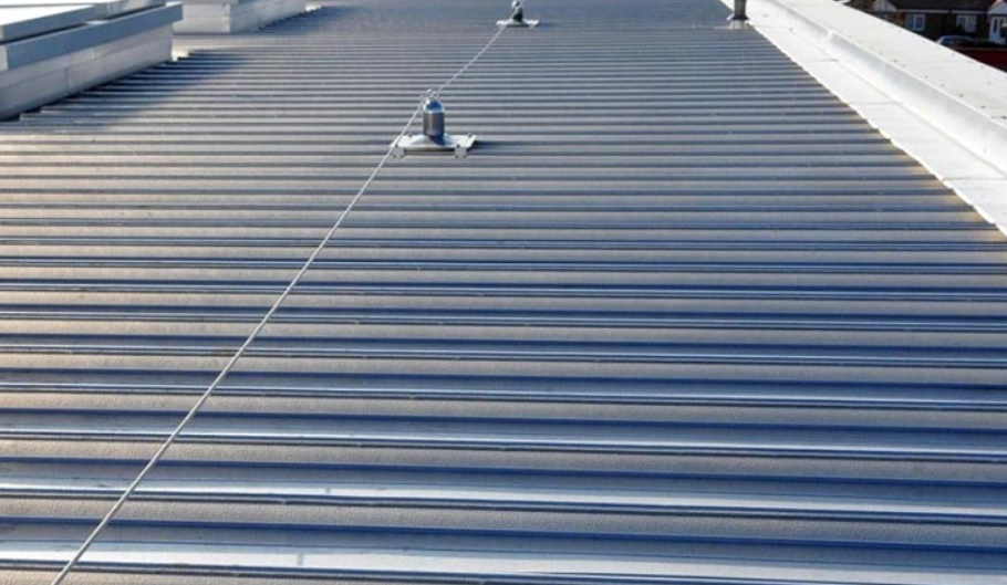 Large standing-seam metal commercial roof in the Greater Houston area serviced by Garrick Roofing